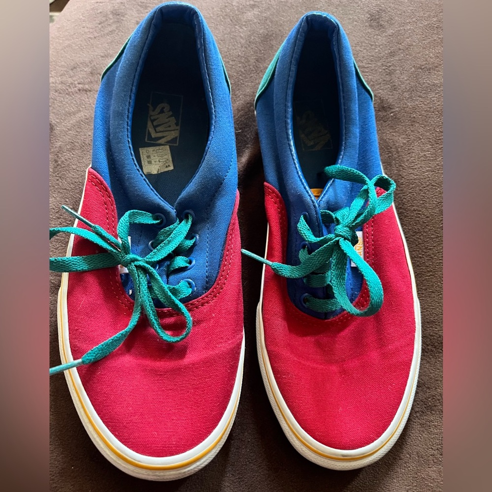Kids size 6.5 Vans